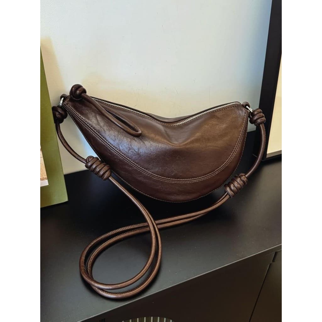 bolsa transversal feminino bolsa feminina Nicho elegante High-End couro macio triângulo saco feminino 2024 novo estilo A
