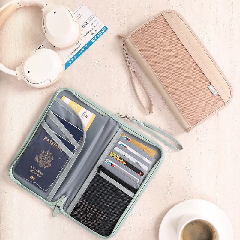 Porta-Passaporte Impermeável - Organizador de Documentos Familiares 5K6D SKJE
