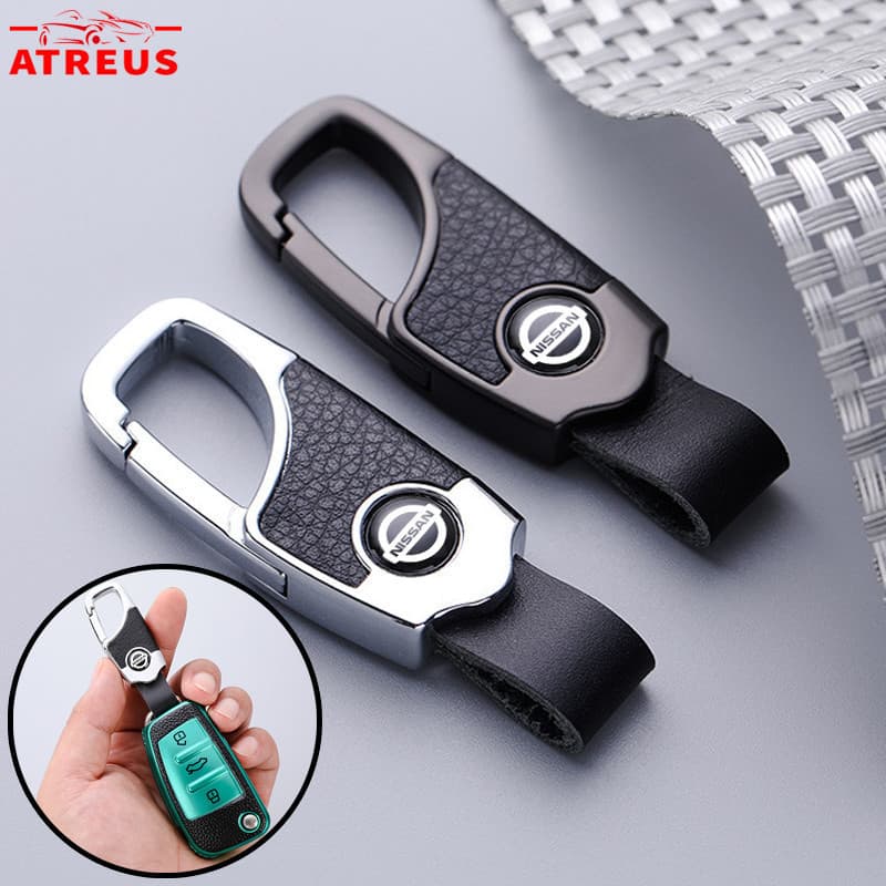 Chaveiro Criativo de Metal e Couro com Logo Nissan para Kicks, Versa, Tiida, March, Sentra, Livina, GTR V5XP