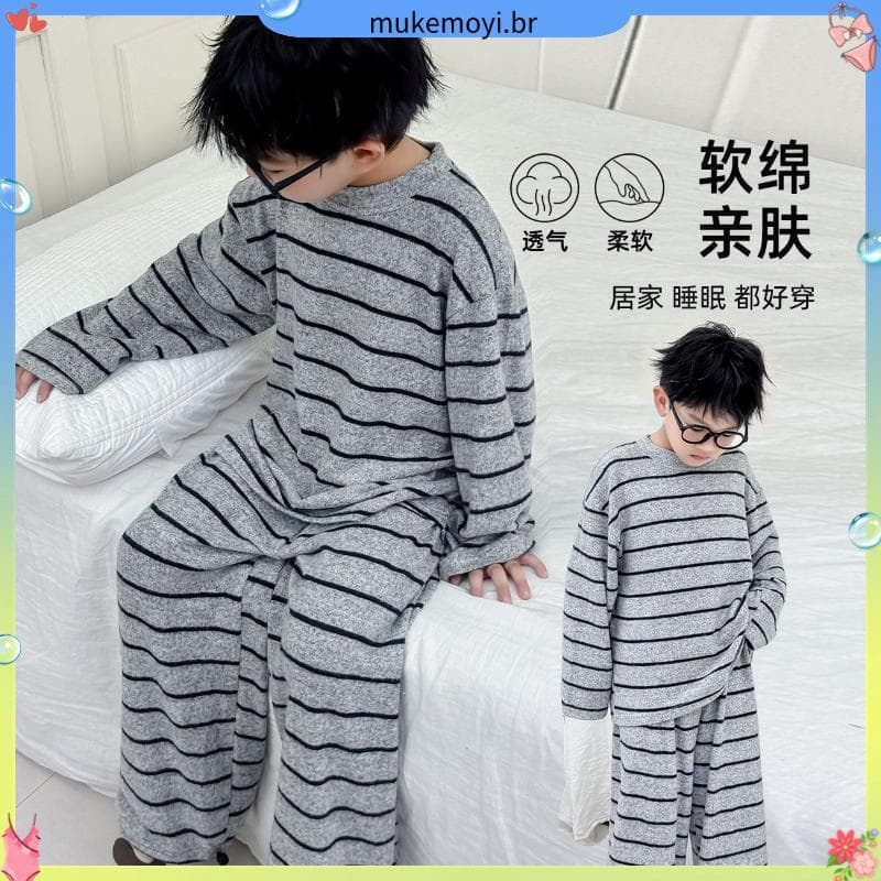 Versão coreana médio grande crianças estilo minimalista alemão veludo listrado outono pijamas para meninos de manga comp