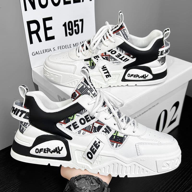 Sapatos masculinos brancos pequenos primavera inverno respirável 2026 novo estilo Street Wear esportes de sola grossa tê