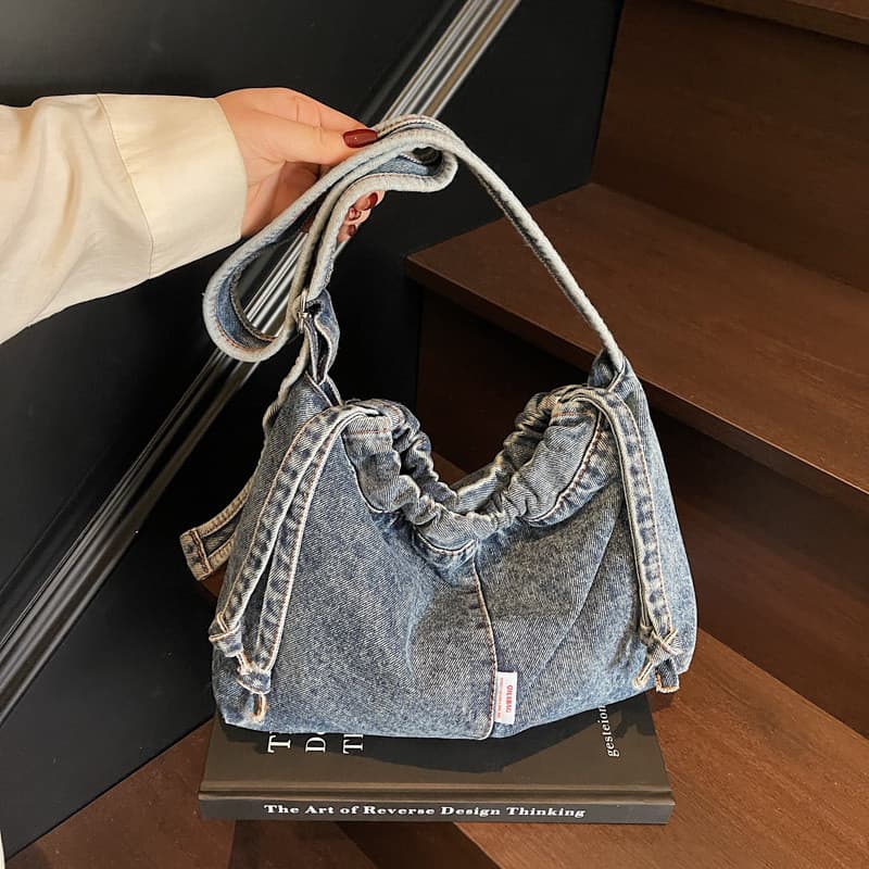 Nova bolsa transversal vintage de jeans lavado, bolsa versátil para o dia a dia, bolsa tote com cordão no estilo coreano