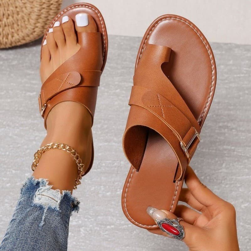 Novas Sandálias Femininas Moda Sapatos Femininos Verão Toe Salto Plano Casual Chinelos Legais
