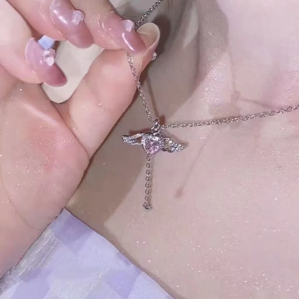 Cupido coração colar Premium luz luxo anjo pingente feminino clavícula corrente Tanabata presente para namorada