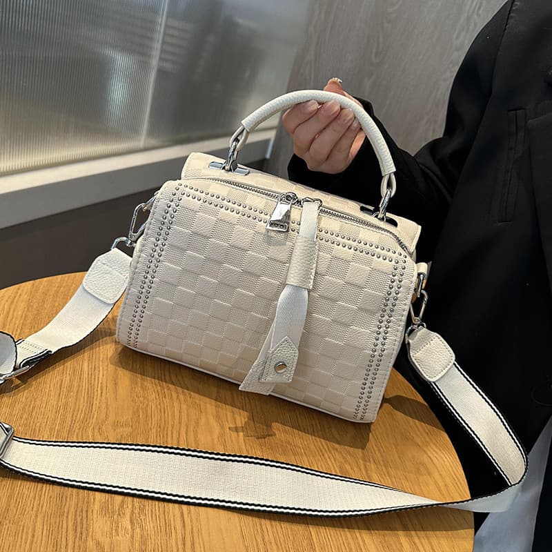 Bolsa feminina xadrez 2026, bolsa transversal elegante para o dia a dia, popular bolsa Boston horizontal, bolsa de mão s