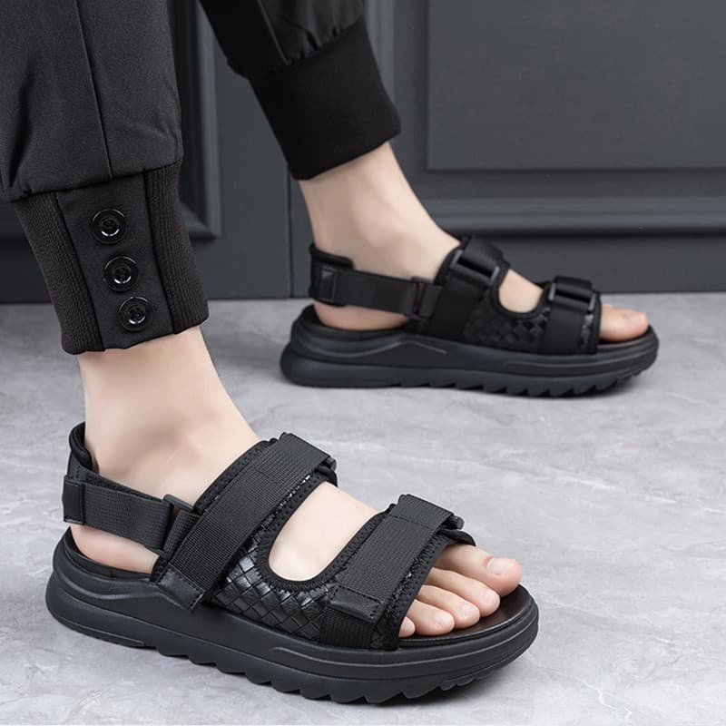 Sandálias romanas masculinas de sola grossa respirável sola macia leve altura aumentada 5cm verão beira-mar uso ao ar li