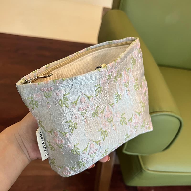 Pequeno fresco pequeno saco de cosméticos feminino cuidados com a pele batom saco de maquiagem portátil saco de higiene