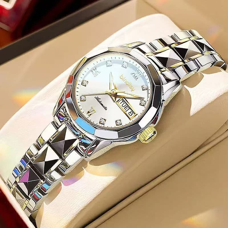 2026 novo estilo romano senhoras relógio simples High-End luz luxo nicho moda elegante All-Match relógio de quartzo femi
