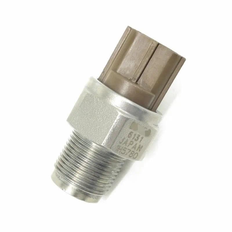 Sensor De Pressão De Trilho Comum De Combustível 499000-6131 8981197900 Para Nissan Navara D40 NP300 Pathfinder 2.5 DCI
