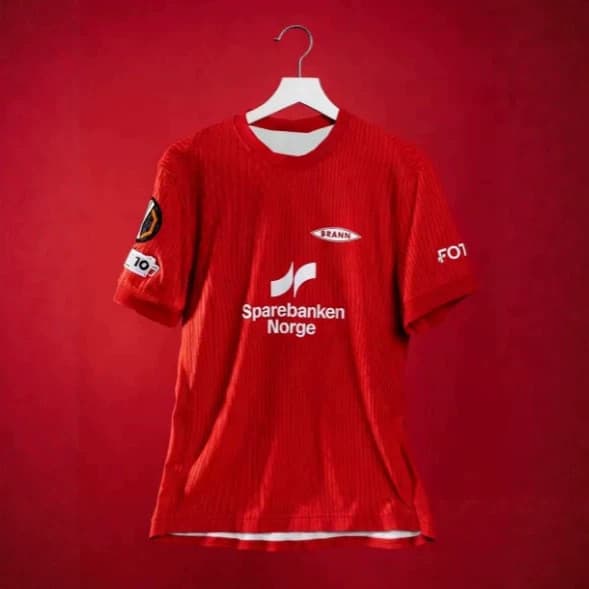 2026 Noruega 3D de secagem rápida Futebol Brent Camiseta Futebol Adulto Treinamento 3D Camiseta Beachwear