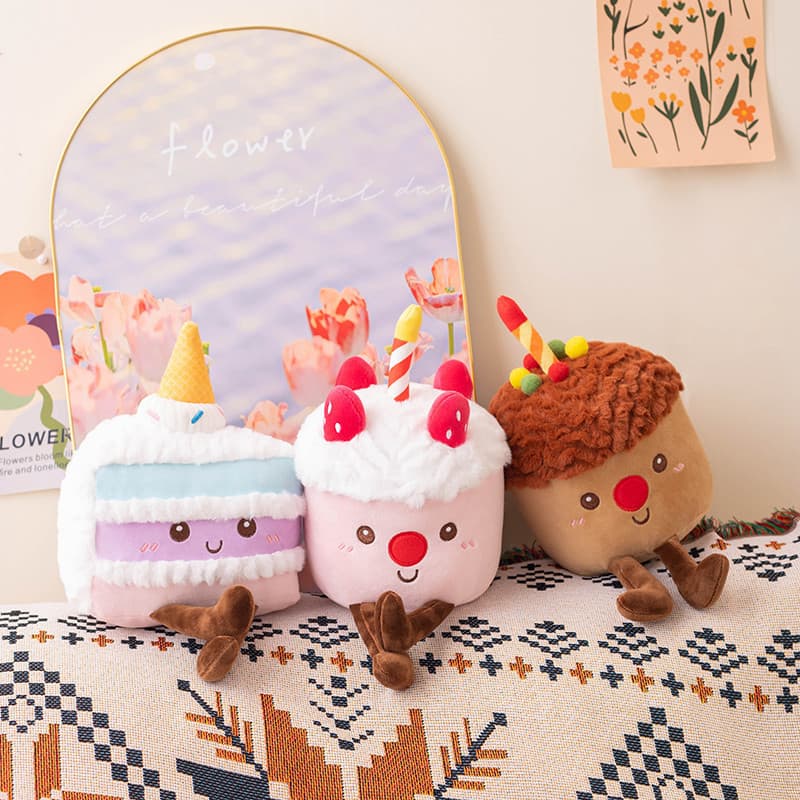 Vitalidade creme bolo boneca bonito brinquedo de pelúcia boneca das crianças decoração para casa criativo presente anive