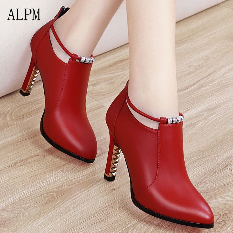Novos Sapatos de Salto Alto para Outono e Inverno, Botas Curtas Confortáveis e Elegantes para Mulheres P0CD