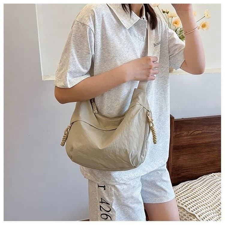 Bolsa De Nylon Para Mulheres 2025 Nova Moda Verão De Alta Qualidade Grande Capacidade Ombro Crossbody