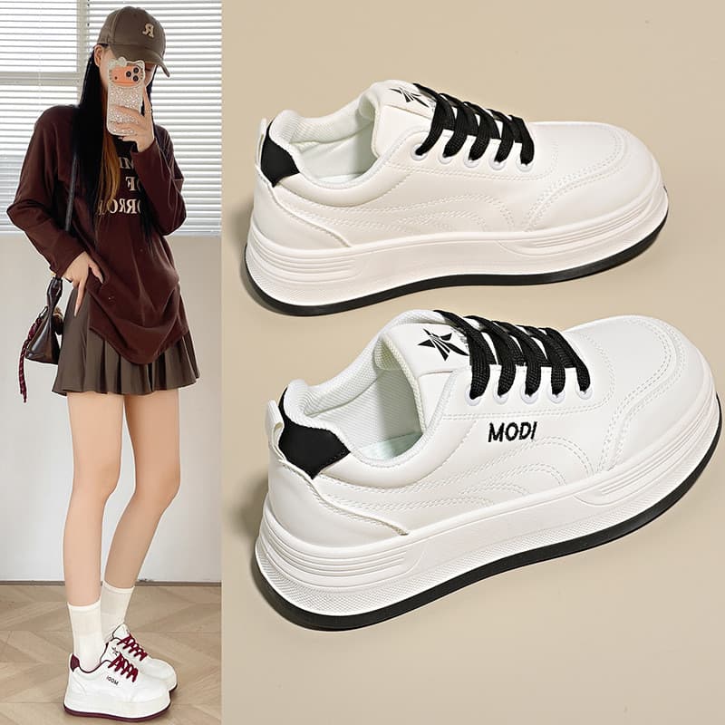Sapatos brancos de sola grossa femininos com sola macia e leves esportivos respiráveis