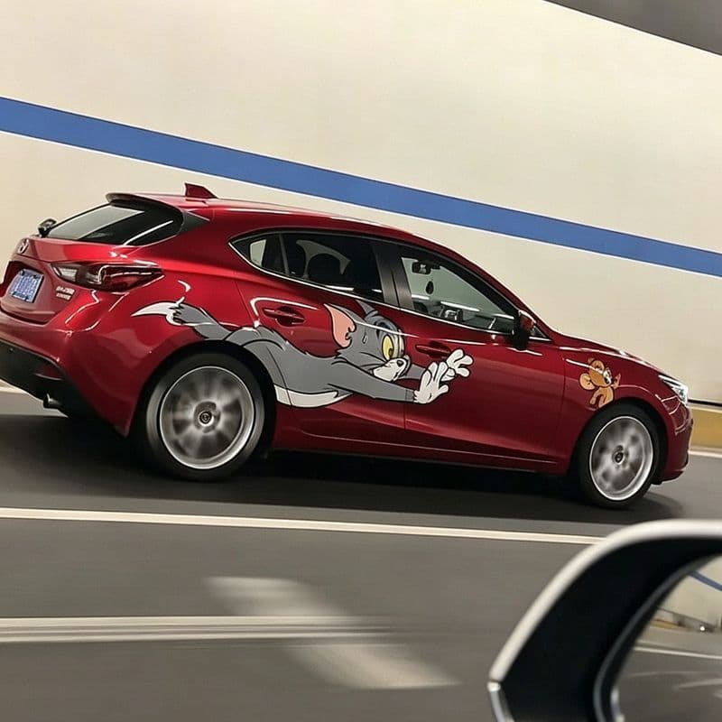 Adesivo Decorativo Tom e Jerry para Carro Personalizado Cobre Arranhões Mudança de Cor Proteção