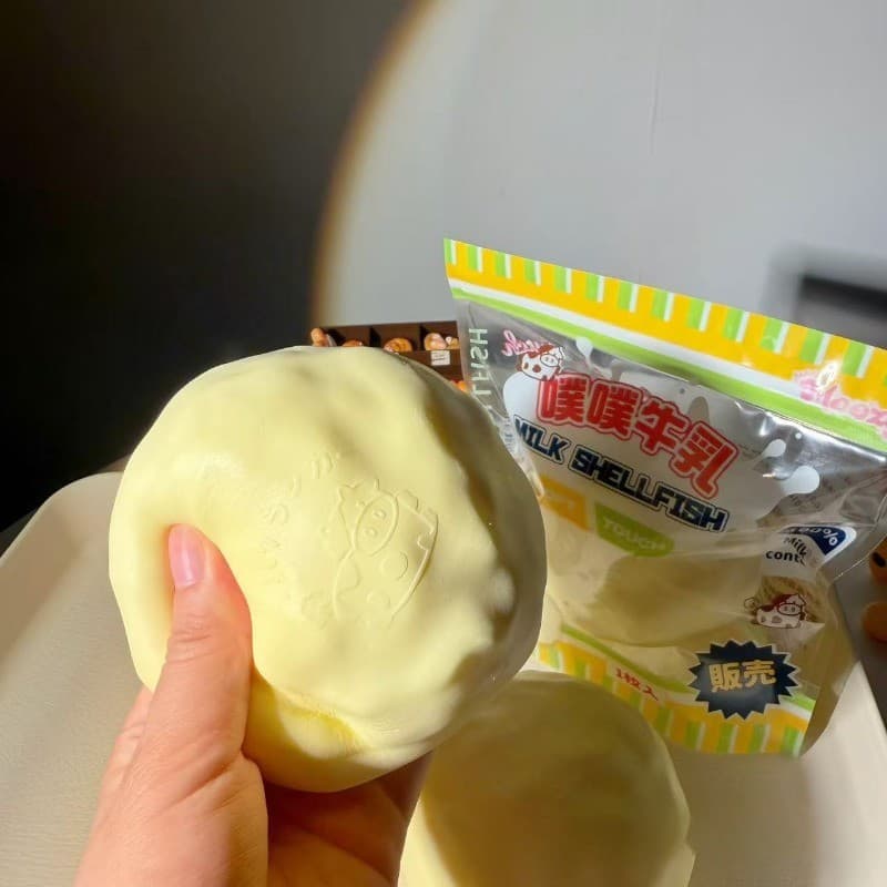 Biscoitos De Leite Brinquedo Mole Forma De Pão Bonito Espremer Alívio Do Estresse Sensorial De Mesa Presente Para Estudo