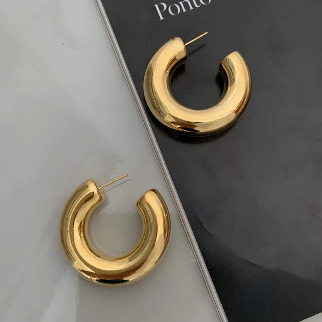 Brinco Argola Tubo Grossa Banhado a Ouro 18k