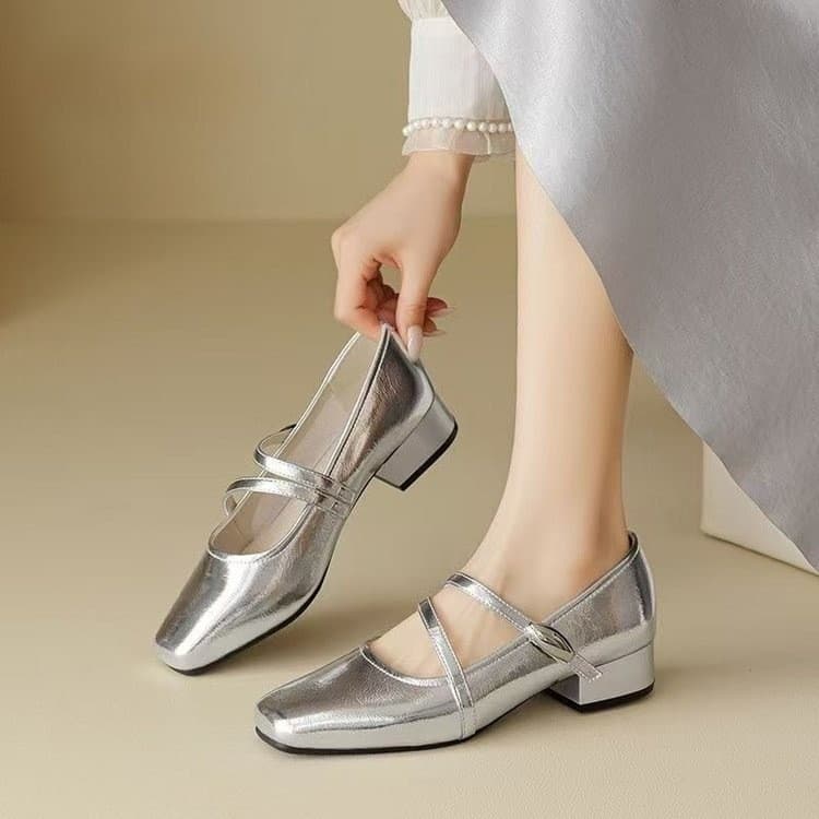 Francês salto baixo salto alto salto grosso prata boca rasa sapatos femininos 2026 primavera novo estilo com saia Mary J