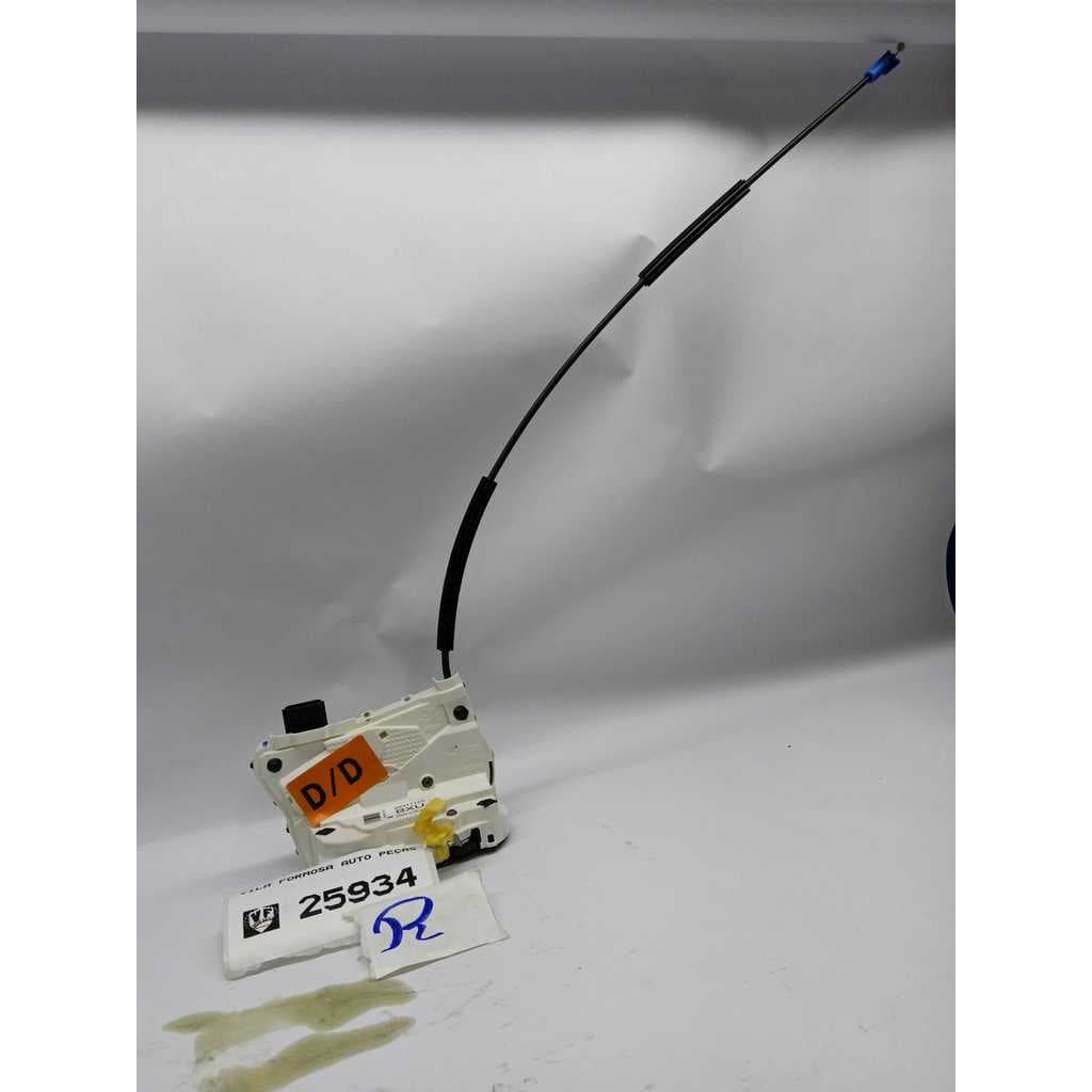 Fechadura Porta Dianteira Direita Gm Tracker 20/21 26317125