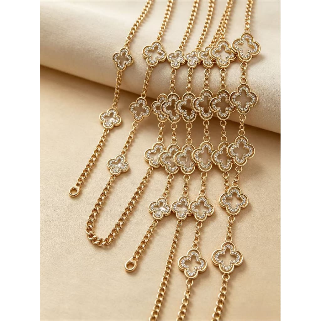 Cinto Corrente Trevo de Quatro Folhas com Strass Brilhante,Cinto Decorativo Feminino Ajustável Banho Ouro e Prata para