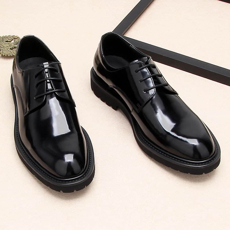 Sapatos de couro coreano coreano masculino couro genuíno britânico negócios couro envernizado Casual brilhante ded