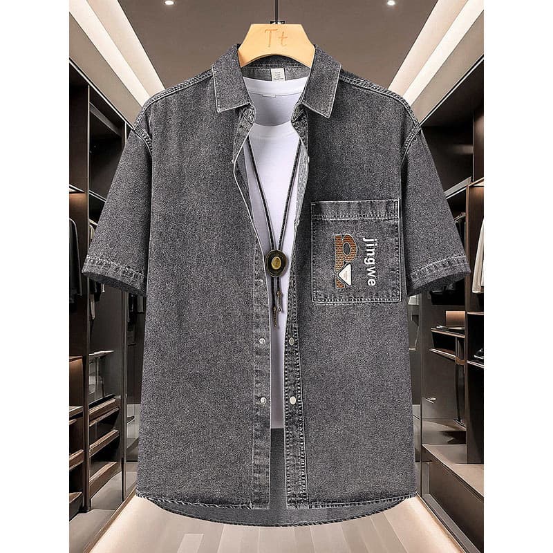 Denim camisa de manga curta masculina carta bordado estilo fino respirável 2026 verão novo estilo meia manga mãos da mod