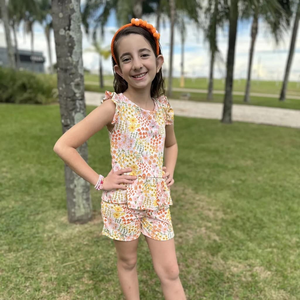 Conjunto Ana Infantil em Malha Canelada Premium | Conjunto de Shorts e Blusinha Menina | Conjunto Floral Infantil Menina