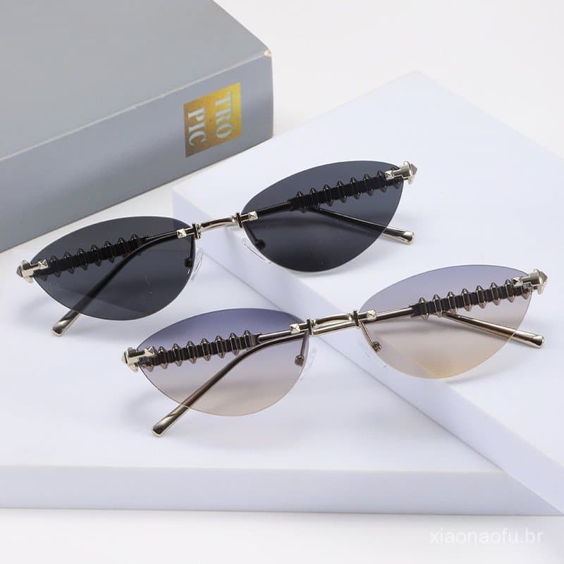 Óculos de sol olho de gato da moda europeia e americana Kajia, unissex, com hastes de metal com rebites, modelo ct0544 Y