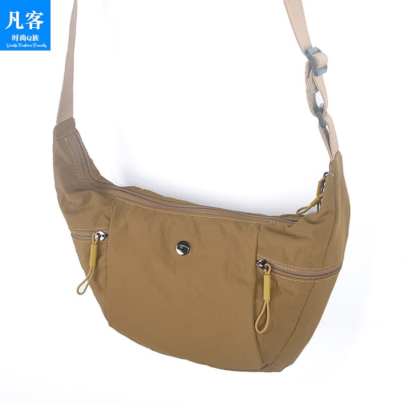 26 novo estilo bolsa nas axilas bolsa feminina grande capacidade bolsa mensageiro de ombro masculina Casual Croiss