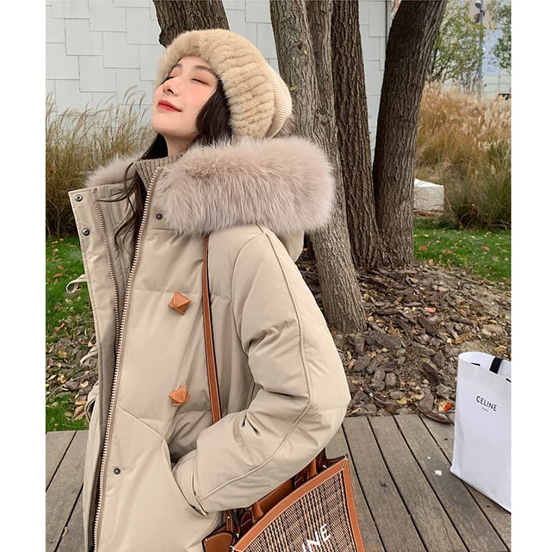 Jaqueta acolchoada feminina de comprimento médio 2025 novo estilo Encore vermelho Design sentir inverno engrossado cintu
