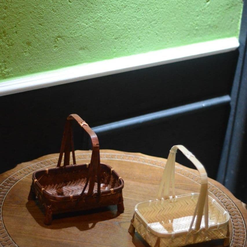 Mini cesta de tecido de bambu, cesta de gota direta de bambu roxo, retrô, portátil, quadrado, tradicional, artesanal, la