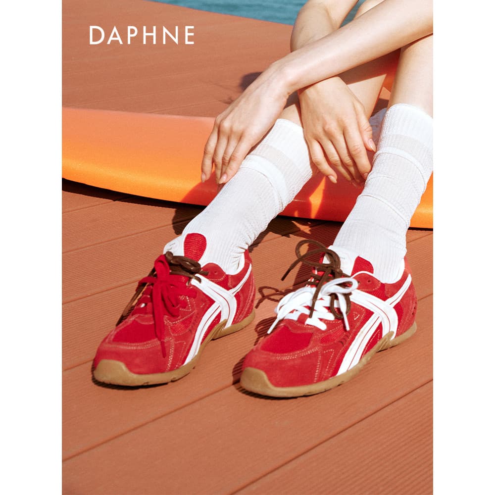 Canção Qian mesmo estilo Daphne nuvem malha macia sapatos de treinamento alemão feminino 2026 novo estilo verão All-Matc