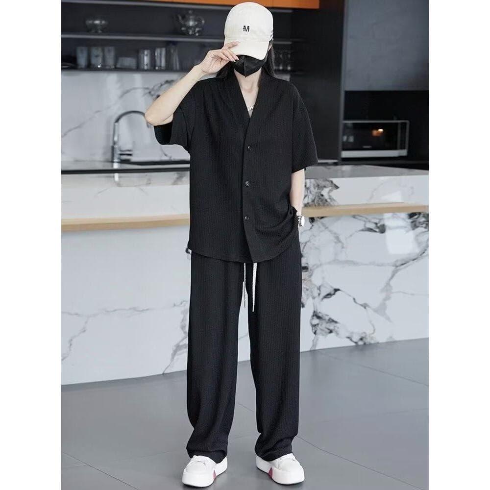 Primavera verão novo estilo masculino casual terno esportivo High-End com decote em V de manga curta Drape em linha reta