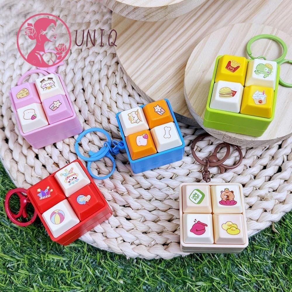 Chaveiro UNIQ Fidget , Tampas De Teclado De Dedo Para DIY , Passe O Tempo De Música De Apertar De Desenho Animado