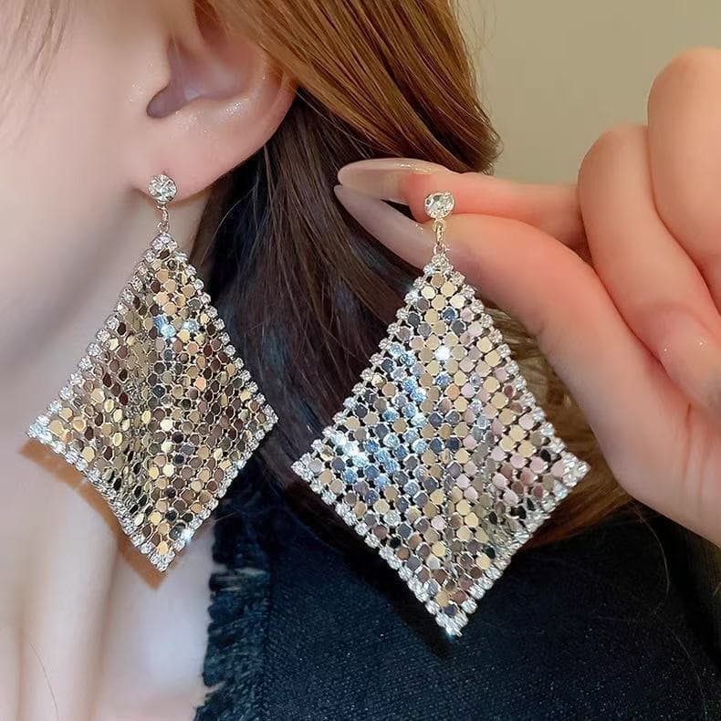 Brincos geométricos de lantejoulas de luxo leve europeus e americanos, brincos de diamante de alta qualidade, desenhados