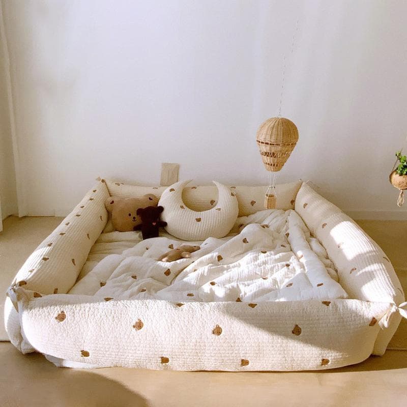 Ins urso bordado dos desenhos animados algodão puro acolchoado tira longa guardrail cama Surround removível lavável trav