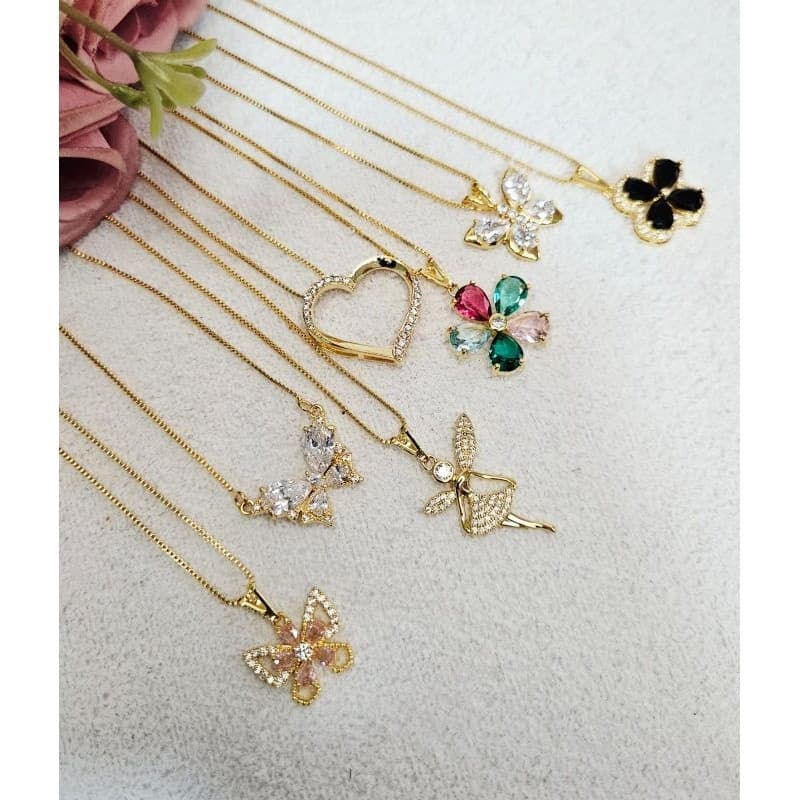 Colar feminino requintado, incrustado com zircônia e pedras preciosas coloridas.   WTST