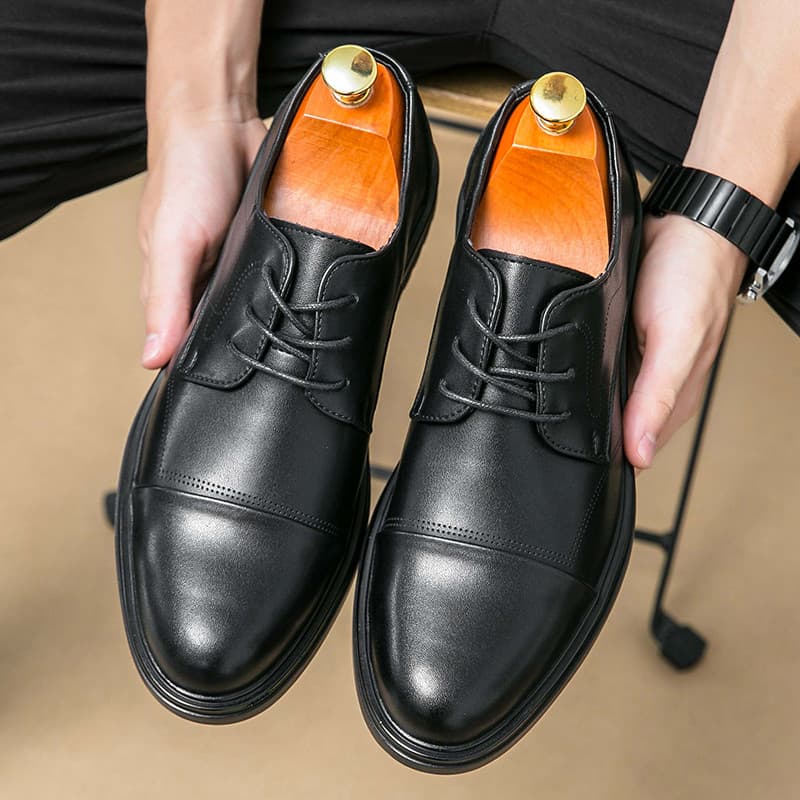 Sapatos masculinos de trabalho britânico interior aumentando noivo terno de casamento negócios Formal Wear Casual padrin