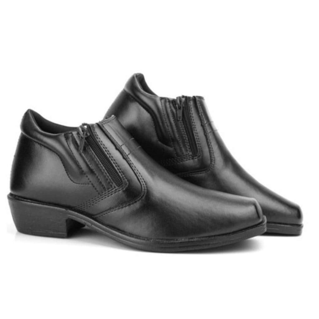 Bota Couro Liso Sapato Masculino Estiloso Couro Sintético Bota Masculina Country REF 051