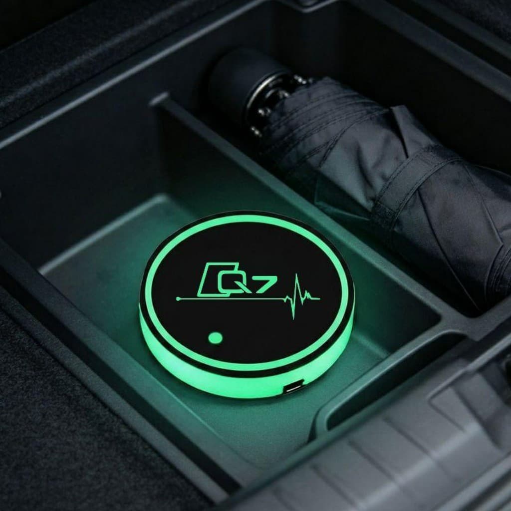 7 Cores Sensor de Movimento Porta-Copo LED para Carro Artigos Automotivos For Audi Q7 SUV Quattro S Line V6 TFSI