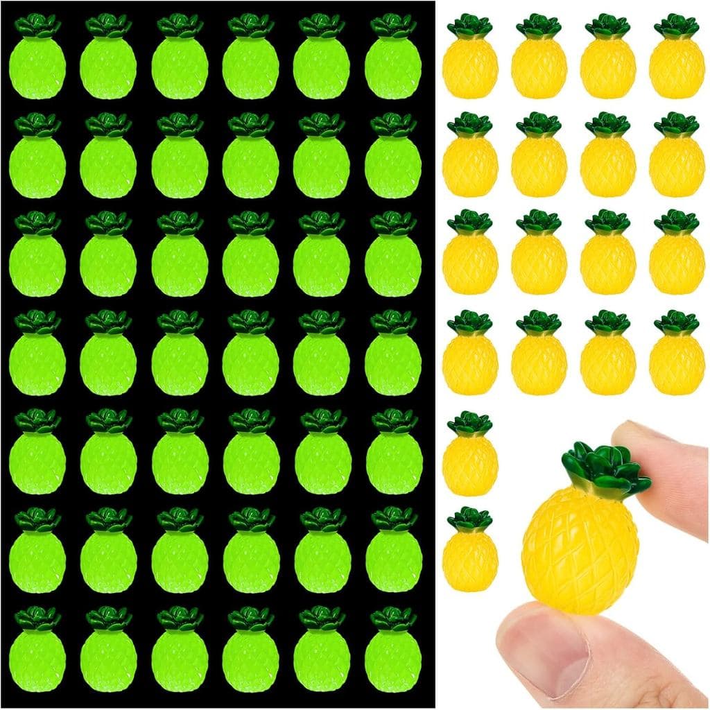 60 Peças de Mini Abacaxis de Resina, Miniaturas Artificiais, Decoração Falsa que Brilha no Escuro para Fruteira de Festa