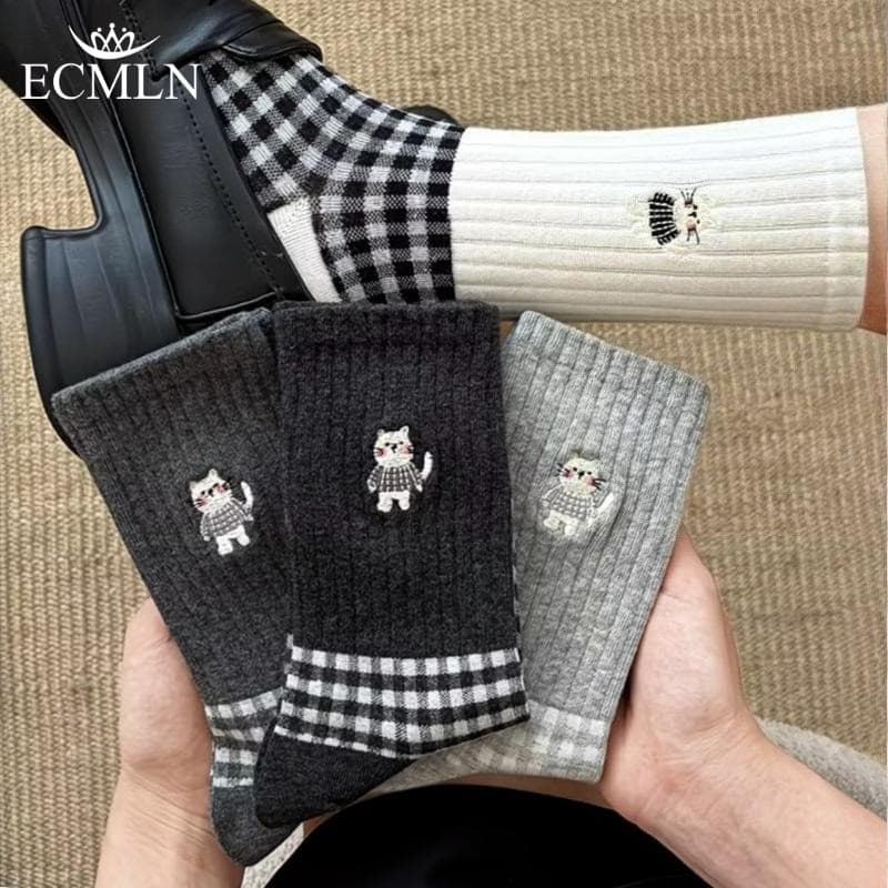 ECMLN Meias Retrô Pretas E Brancas Xadrez De Meia Panturrilha Para Mulheres Estilo Estudante Japonês Gato Fofo Casual De