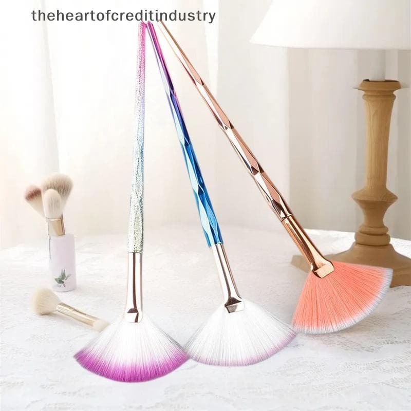 Grande Destaque Plano Blush Em Forma De Leque Pincel De Maquiagem Pó Solto Facial Coreano Macio Aconchegante Mesmo Ferra