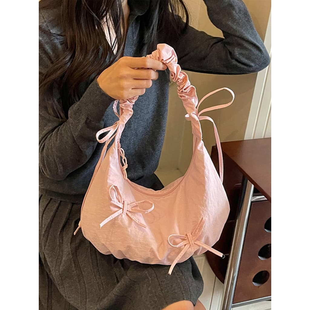 Nicho Design plissado alça de ombro arco bolsa de ombro nuvem feminino 2026 novo estilo na moda High-End textura axilas