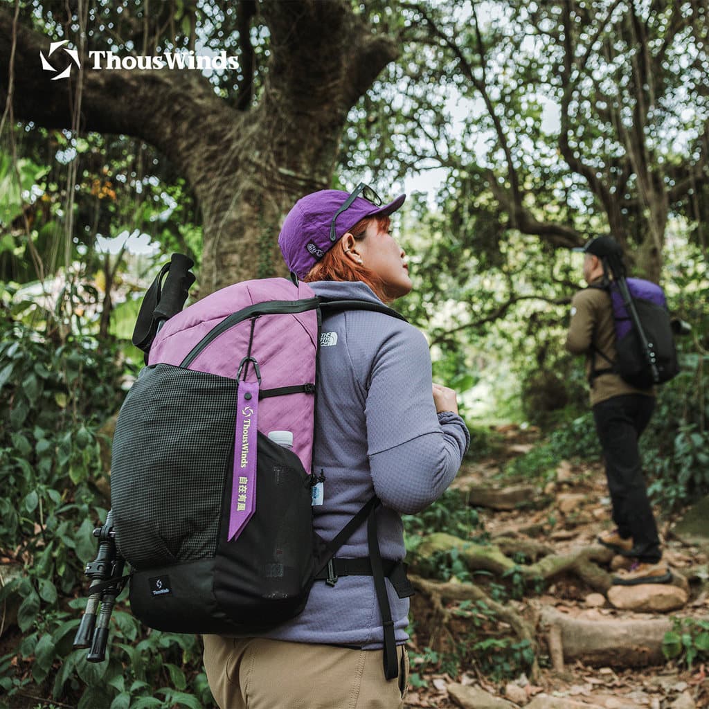 Thous Winds Mil Winds Windstorm Mochila Ao Ar Livre Leve Homens Mulheres Mochila Camping Lazer Escalada Saco