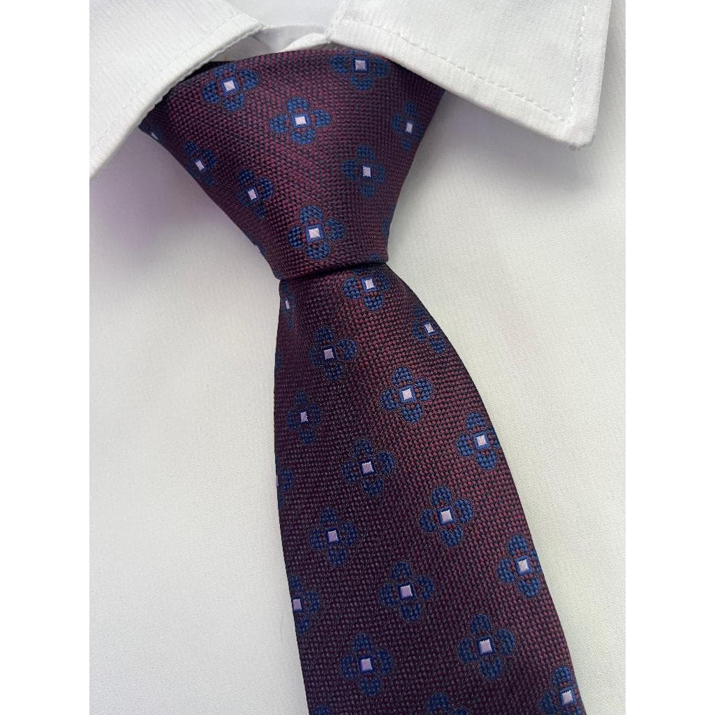 Gravata floral roxa semi-ajustada - 2400 pontos 26L4