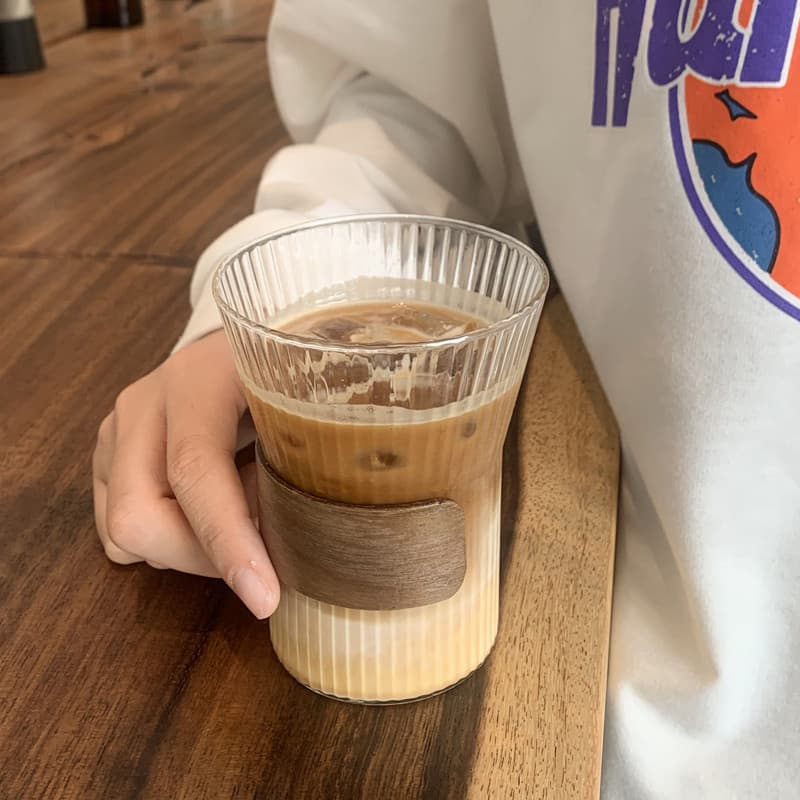 Com capa de copo padrão Vertical Latte copo isolamento térmico Anti-escaldante doméstico copo bebendo de alto valor pend