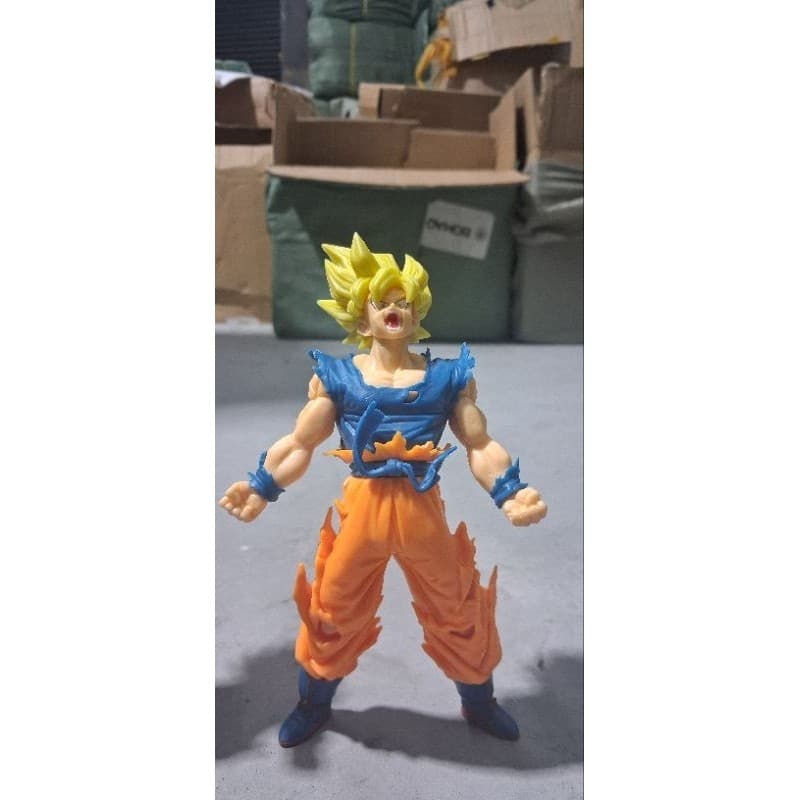 Kit 2 Goku Super Saiyajin: O par perfeito para a sua coleção! 🔥