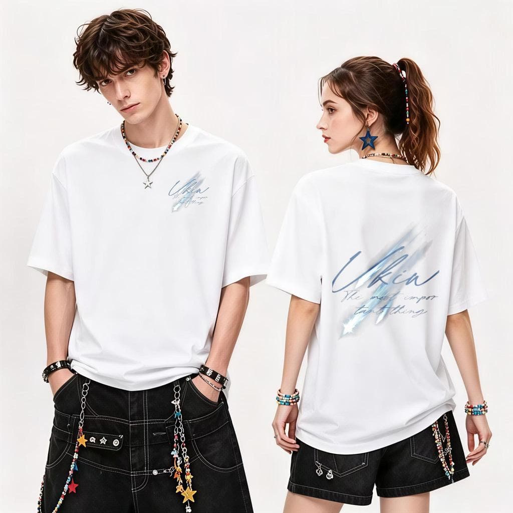 Camiseta Unissex Gola Redonda 100% Algodão Estampa Letras Casual Streetwear Para Casal Confortável e Moderna