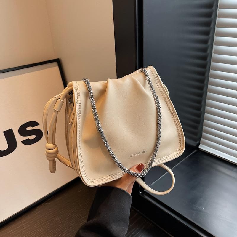 Pequeno saco de nuvem fresca 2025 novo estilo estilo Preppy macio ceroso plissado axilas saco All-Match Commuter ombro s